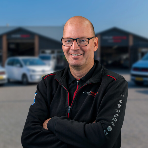 2025-04-28_KMV_portret-website-12